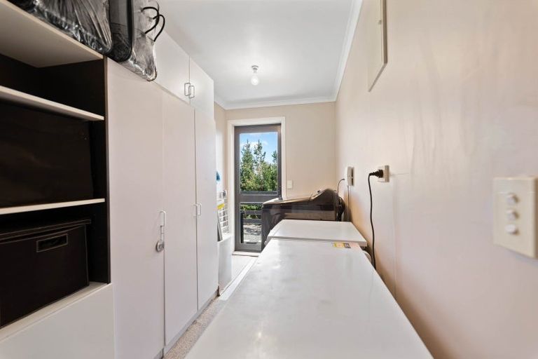 Photo of property in 62 Oak Drive, Wairakei, Taupo, 3384