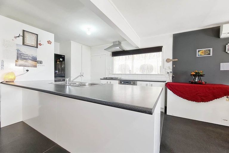 Photo of property in 3/33 Cleek Road, Mangere East, Auckland, 2024