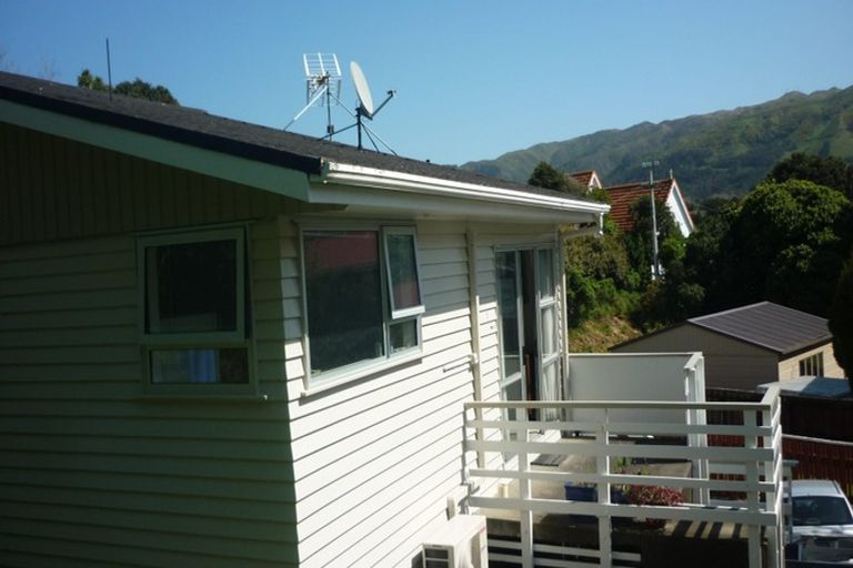Photo of property in 1/7 Arawhata Street, Ranui, Porirua, 5024