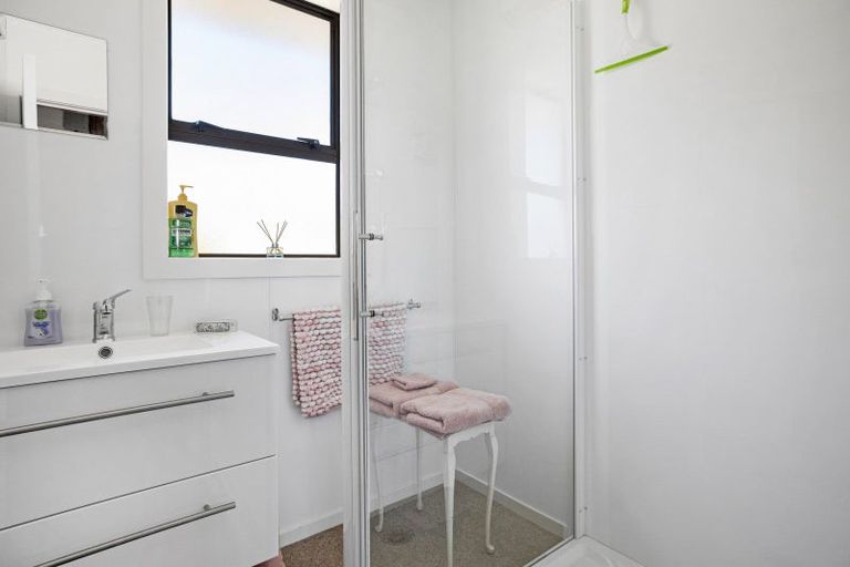 Photo of property in 9 Esk Place, Mosgiel, 9024