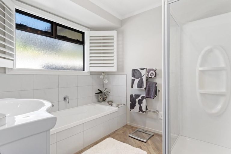 Photo of property in 21 Edwin Grove, Bethlehem, Tauranga, 3110