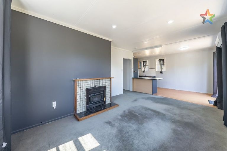 Photo of property in 25 Petherick Street, Taita, Lower Hutt, 5011