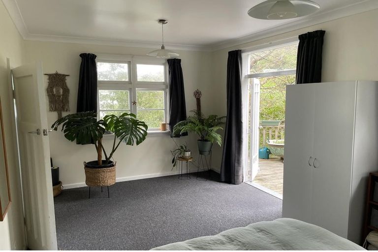 Photo of property in 26 Lerwick Terrace, Melrose, Wellington, 6023