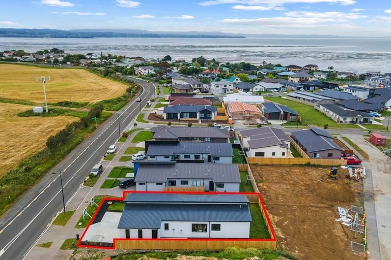 Photo of property in 65 Clarks Beach Road, Clarks Beach, 2122