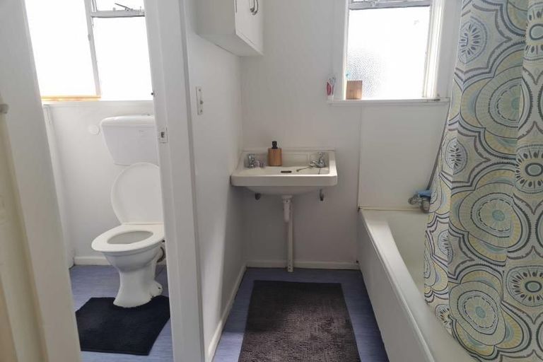 Photo of property in 19 Yale Road, Mount Cook, Wellington, 6021