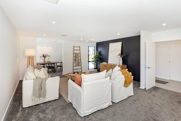 Photo of property in 3 Gerard Place, Rangiora, 7400