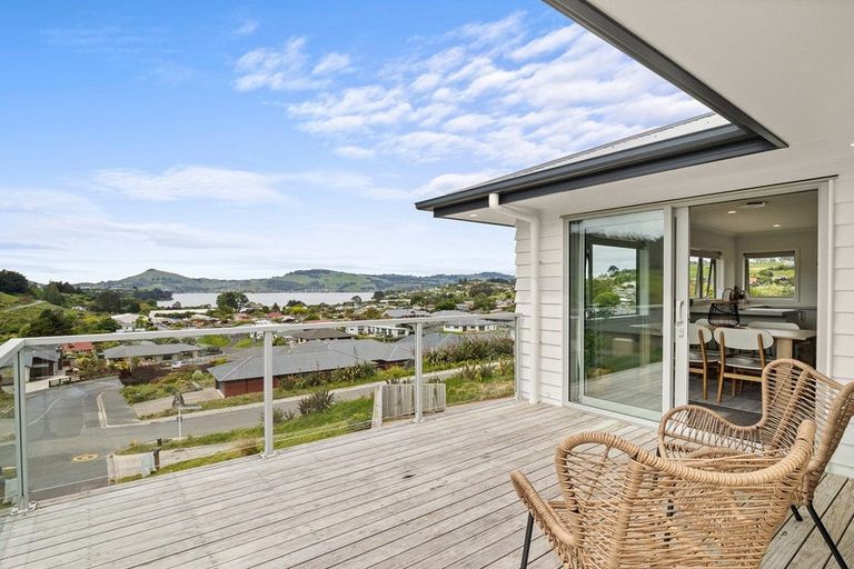 Photo of property in 17 Glendermid Close, Sawyers Bay, Port Chalmers, 9023