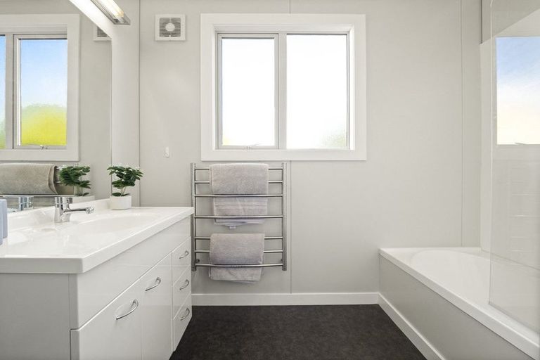 Photo of property in 64 Mckerrow Street, Shiel Hill, Dunedin, 9013