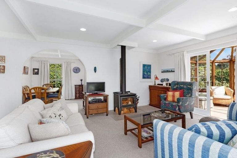 Photo of property in 32 Discovery Drive, Whitby, Porirua, 5024