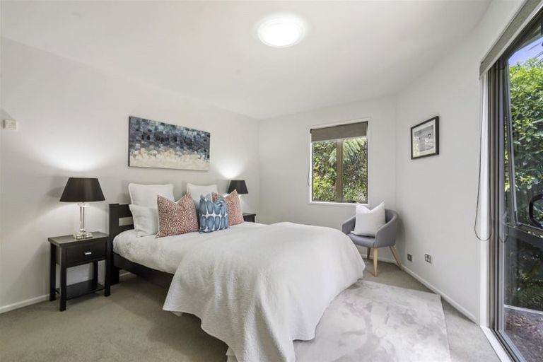 Photo of property in 2/25 Auld Street, Torbay, Auckland, 0630