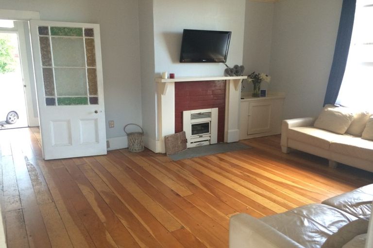 Photo of property in 1 Lomond Street, Takapuna, Auckland, 0622