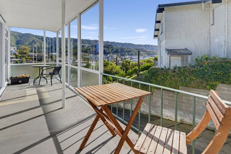 Photo of property in 10 Seaview Crescent, Picton, 7220