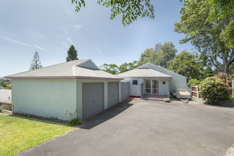 Photo of property in 26 Victory Street, Welcome Bay, Tauranga, 3112