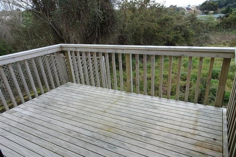 Photo of property in 32b Te Arawa Place, Welcome Bay, Tauranga, 3112