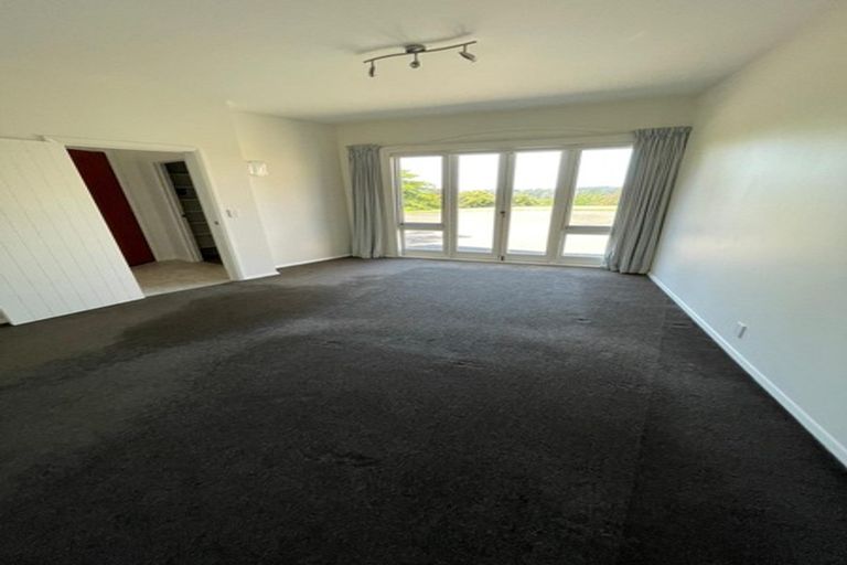 Photo of property in 249b Paremoremo Road, Lucas Heights, Auckland, 0632