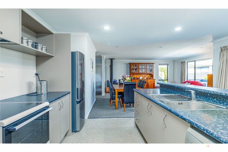 Photo of property in 10 South Terrace Road, Geraldine, 7930