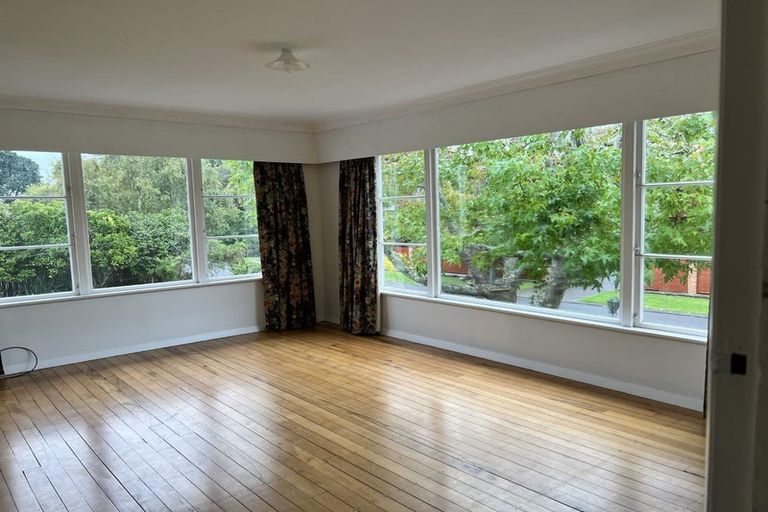 Photo of property in 38 Horopito Road, Waikanae, 5036