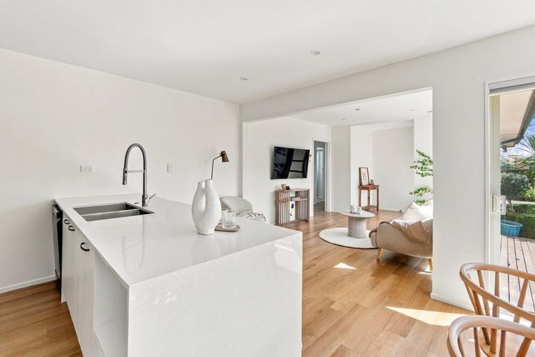 Photo of property in 1/33 Trafford Street, Harewood, Christchurch, 8051