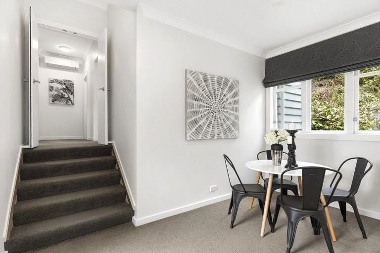 Photo of property in 58 Salamanca Road, Kelburn, Wellington, 6012