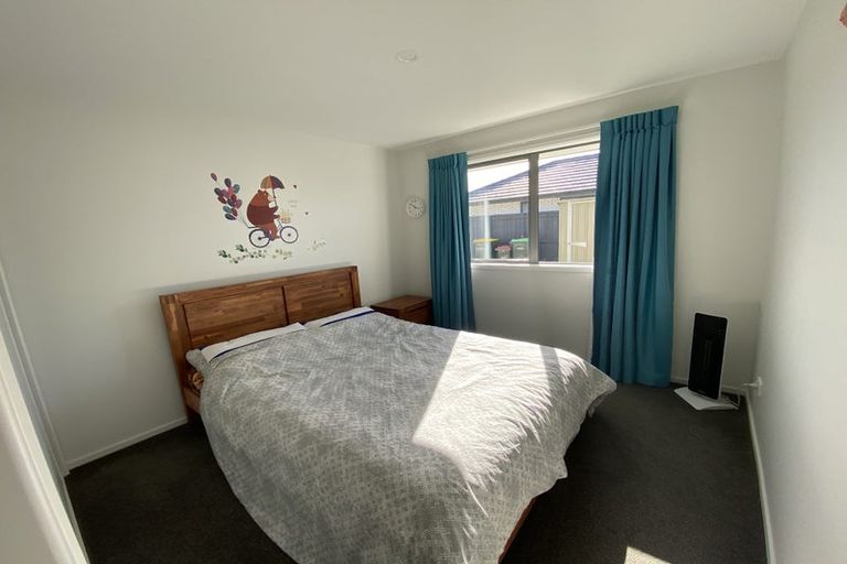 Photo of property in 2 Joy Place, Rolleston, 7614