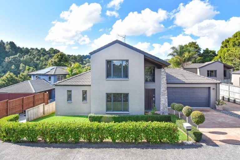 Photo of property in 150 Charles Prevost Drive, The Gardens, Auckland, 2105