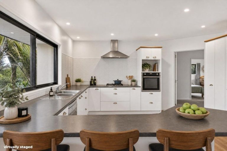 Photo of property in 31 Mccaughan Road, Kerikeri, 0294