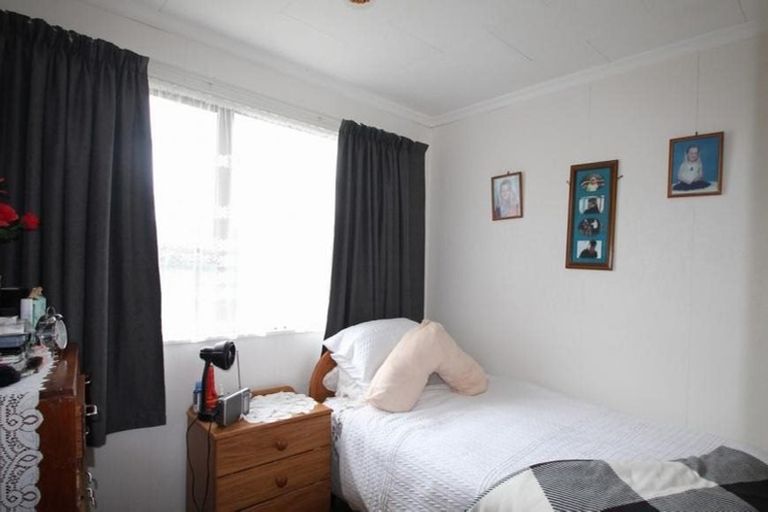 Photo of property in 1/168 Juliet Street, Stratford, 4332