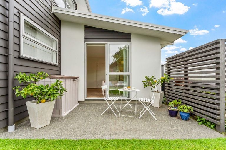Photo of property in 26 Waitotara Way, Whitianga, 3510