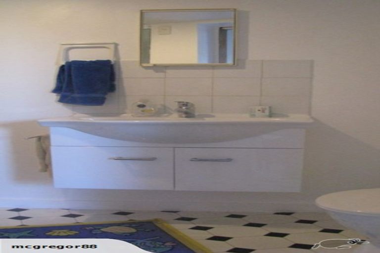 Photo of property in 84b Dyers Pass Road, Cashmere, Christchurch, 8022