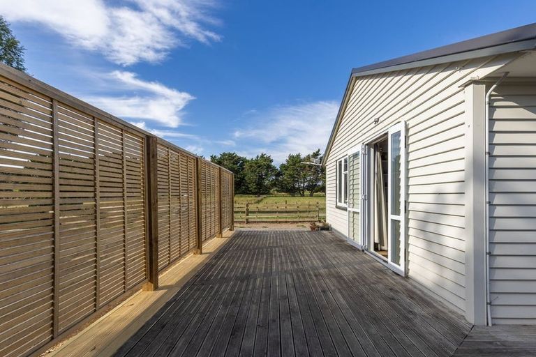 Photo of property in 237 Hokio Sand Road, Hokio Beach, Levin, 5571