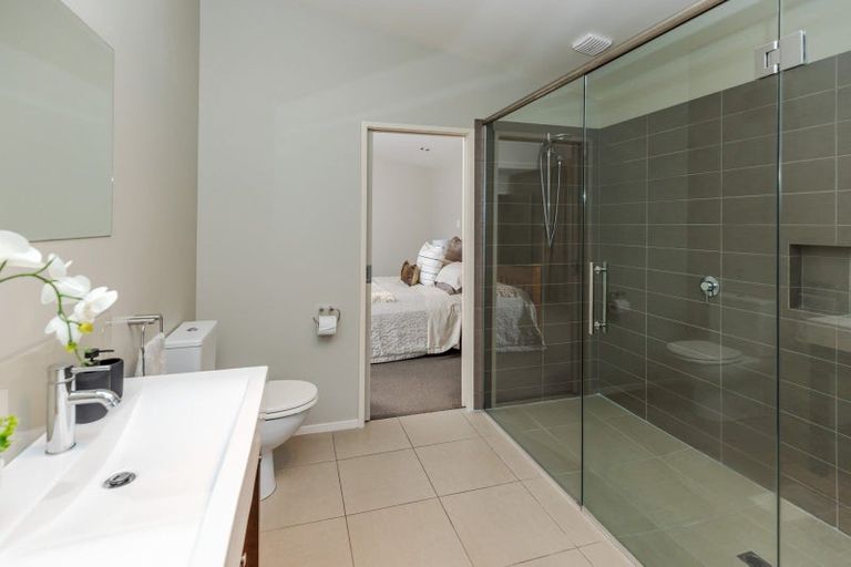 Photo of property in 19 Shalimar Place, Huntington, Hamilton, 3210