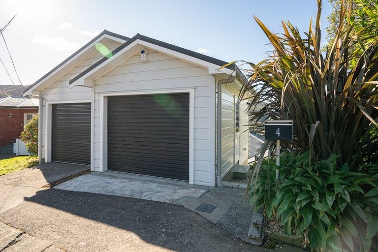 Photo of property in 4 Norwich Street, Wadestown, Wellington, 6012
