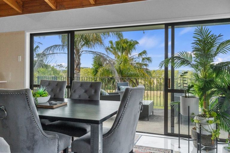 Photo of property in 14 Peters Lane, Taupaki, Henderson, 0782