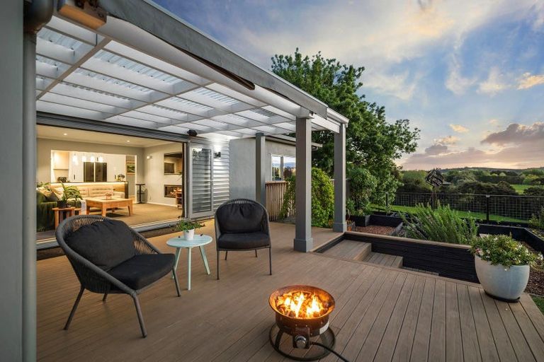 Photo of property in 44 Blackbridge Road, Dairy Flat, Albany, 0794