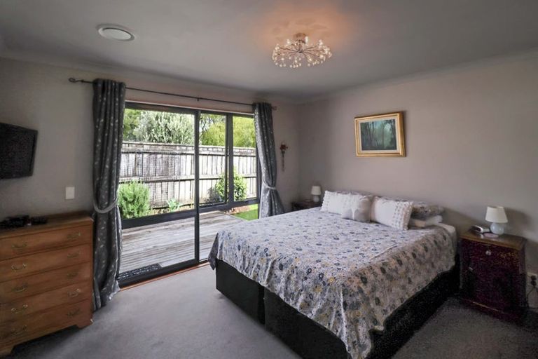 Photo of property in 186 Plateau Road, Te Marua, Upper Hutt, 5018