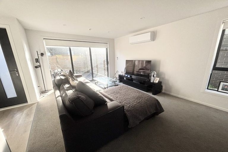 Photo of property in 9/7 Johnston Grove, Taita, Lower Hutt, 5011