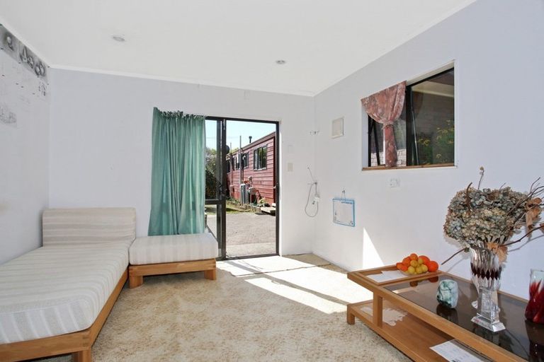 Photo of property in 349 Glenbrook Beach Road, Glenbrook, Waiuku, 2681