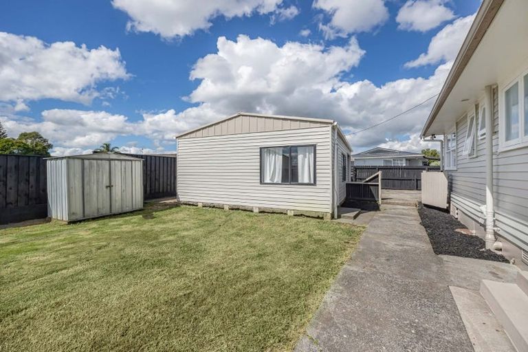 Photo of property in 17a Arnwood Street, Manurewa, Auckland, 2102