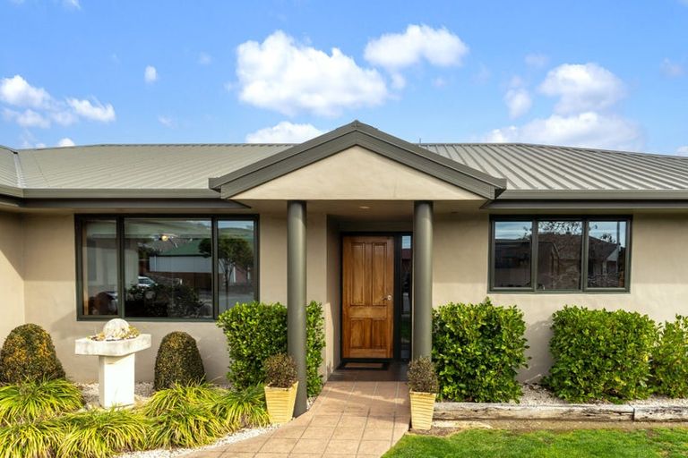 Photo of property in 10 Kate Edger Place, Stoke, Nelson, 7011