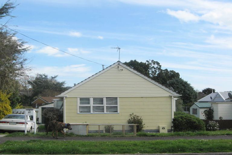 Photo of property in 57 Woodleigh Street, Frankleigh Park, New Plymouth, 4310