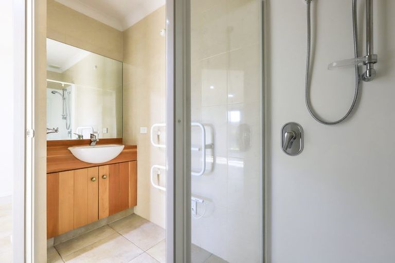 Photo of property in 1/19 Havelock Road, Havelock North, 4130