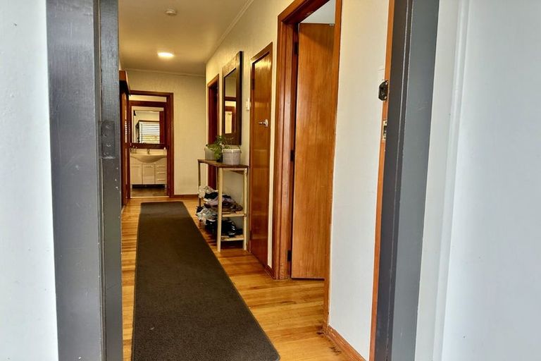 Photo of property in 22 Kettle Avenue, Awapuni, Palmerston North, 4412