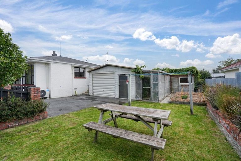 Photo of property in 2 Rowan Street, Hargest, Invercargill, 9810