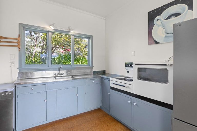 Photo of property in 8 Percy Street, Akaroa, 7520