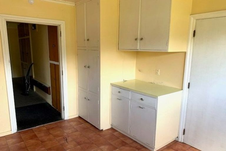 Photo of property in 5 Hanrahan Street, Upper Riccarton, Christchurch, 8041