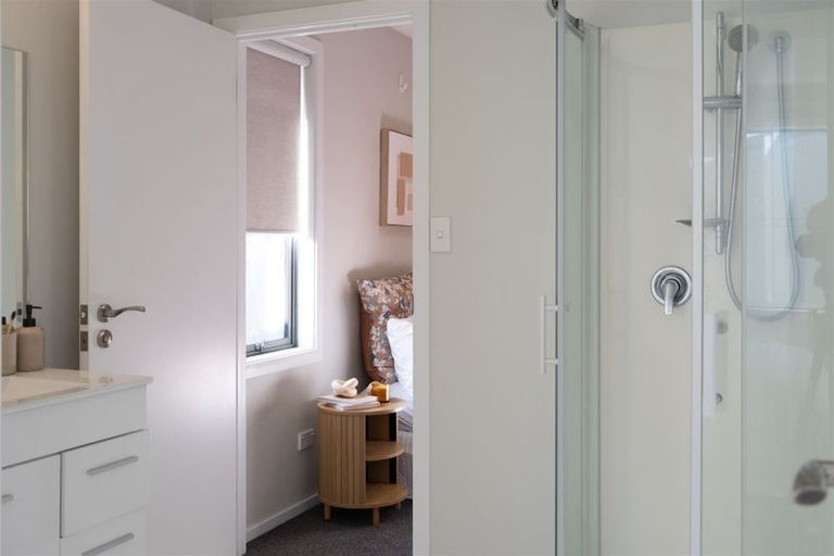 Photo of property in 32 Vancouver Crescent, Wainoni, Christchurch, 8061