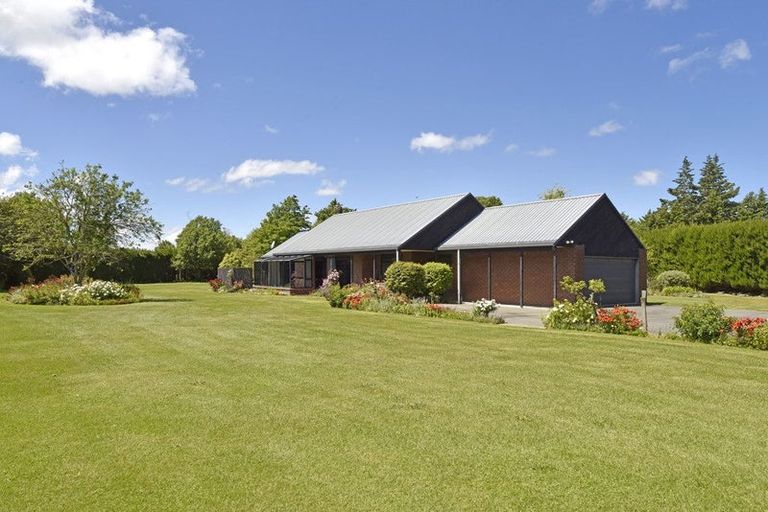Photo of property in 1726 Hoskyns Road, Kirwee, Darfield, 7571
