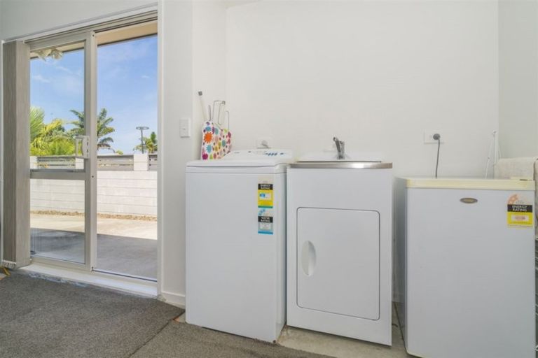 Photo of property in 21 Captain Wood Avenue, Whitianga, 3510