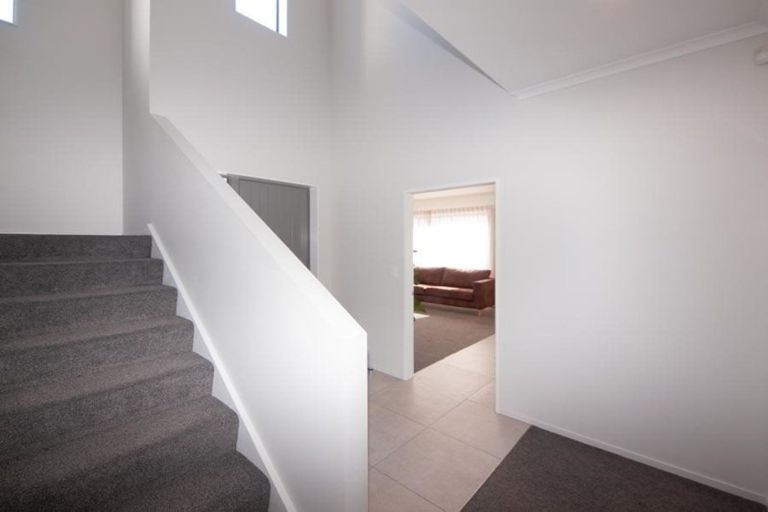 Photo of property in 5 Crompton Avenue, Churton Park, Wellington, 6037