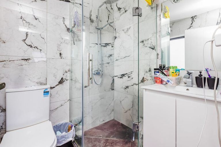 Photo of property in 184b Mahia Road, Wattle Downs, Auckland, 2103